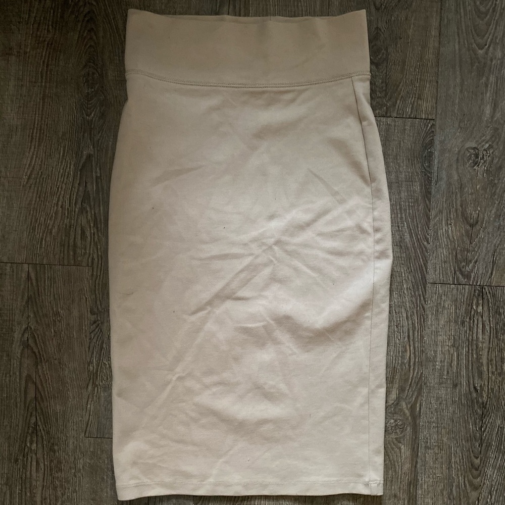 ❌SOLD❌Forever21 bodycon midi skirt